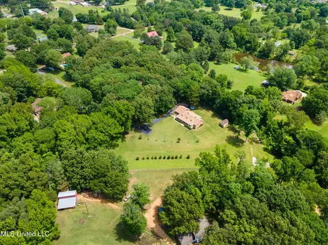 2700 Anthony Cv, Nesbit, MS 38651 photo 34