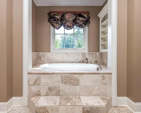 Bath - 123 Langdon Dr, Madison, MS 39110 photo 7 of 18