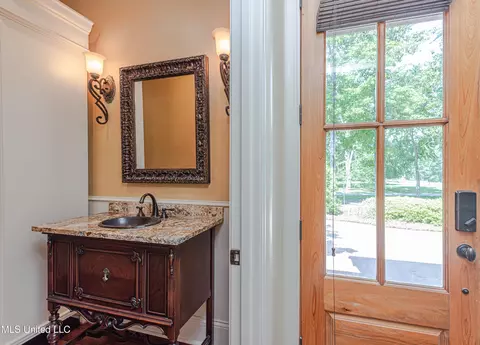 Bath - 123 Langdon Dr, Madison, MS 39110 photo 14 of 18