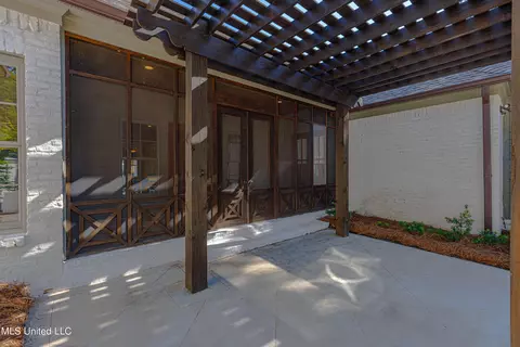 Exterior - 123 Langdon Dr, Madison, MS 39110 photo 25 of 38