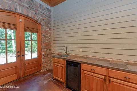Exterior - 123 Langdon Dr, Madison, MS 39110 photo 32 of 38