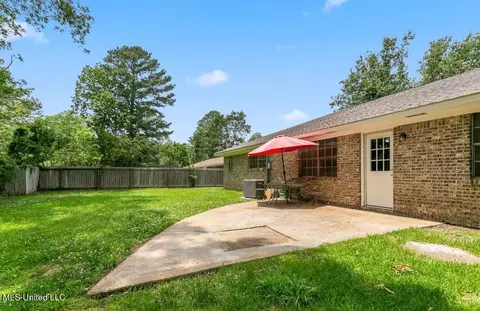 Exterior - 116 Red Oak Rd, Clinton, MS 39056 photo 5 of 5