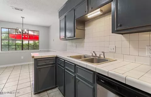 Kitchen - 116 Red Oak Rd, Clinton, MS 39056 photo 3 of 4