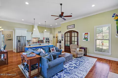124 Claiborne St, Madison, MS 39110 photo 4