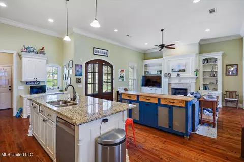124 Claiborne St, Madison, MS 39110 photo 8