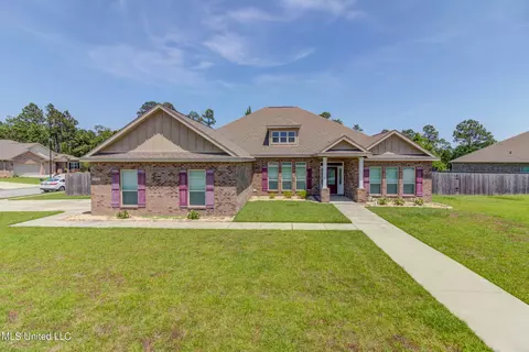 13438 Mayfair Ln, Biloxi, MS 39532