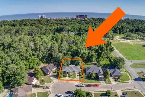 1991 Kim Cv, Biloxi, MS 39531