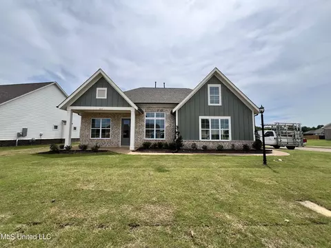 13551 Birch Bnd, Olive Branch, MS 38654