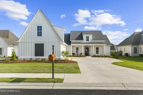 499 Crossvine Pl, Madison, MS 39110