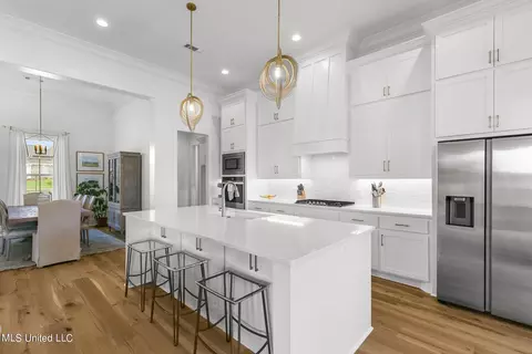 Kitchen - 499 Crossvine Pl, Madison, MS 39110 photo 1 of 6