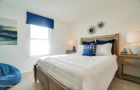 Bedroom - 17911 Tingle Dr, Gulfport, MS 39503 photo 3 of 6