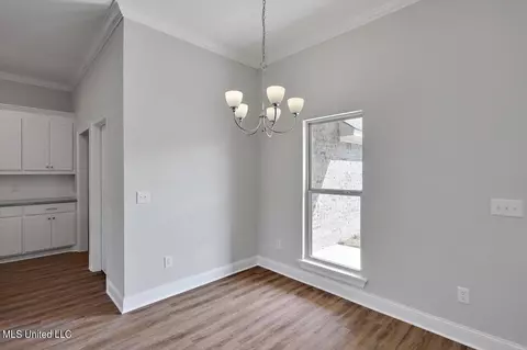 Dining - 257 Chartleigh Cir, Canton, MS 39046 photo 1 of 1
