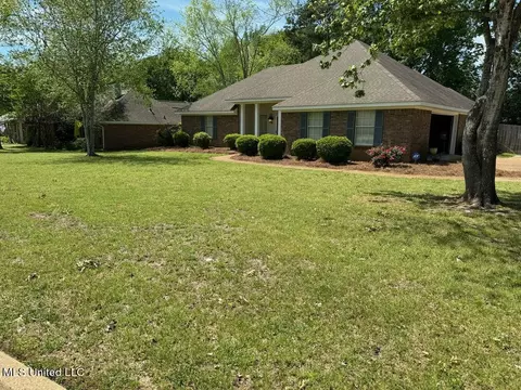 551 Brookstone Cir, Madison, MS 39110