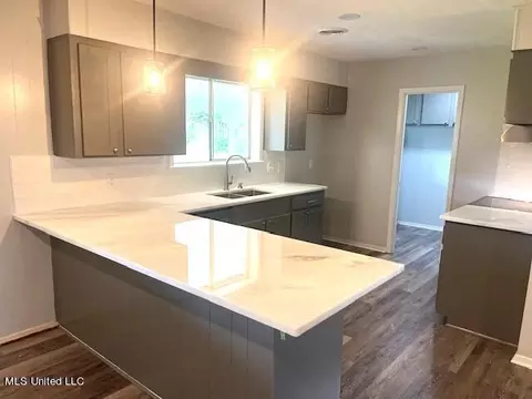Kitchen - 803 Normandy Dr, Clinton, MS 39056 photo 3 of 4
