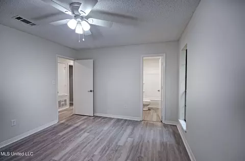 Bedroom - 105 Summit Dr, Madison, MS 39110 photo 3 of 7