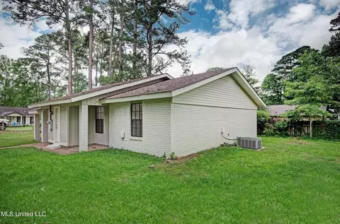 Other - 105 Summit Dr, Madison, MS 39110 photo 1 of 4