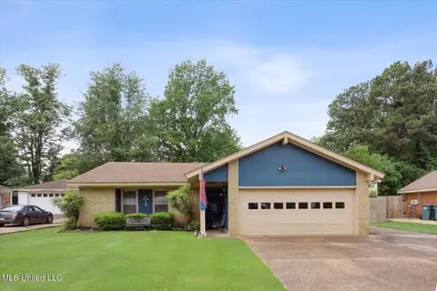 8145 Canterbury Dr, Southaven, MS 38671