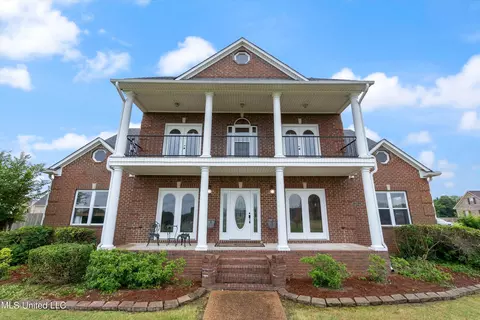 120 Lori Ln, Senatobia, MS 38668