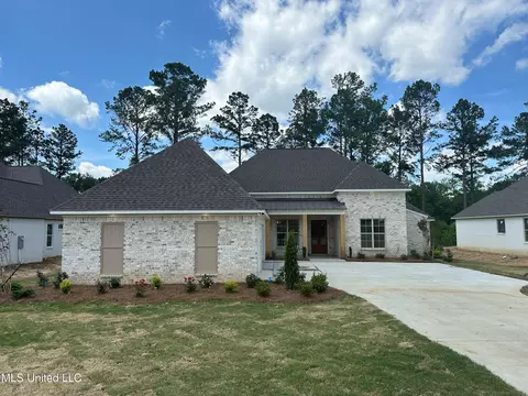 250 Kingswood Pl, Madison, MS 39110