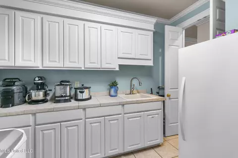 Other - 477 Wimbledon Dr, Brandon, MS 39047 photo 7 of 24