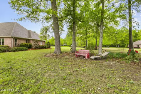 Exterior - 477 Wimbledon Dr, Brandon, MS 39047 photo 13 of 22