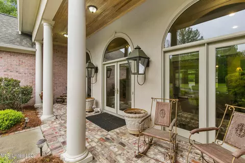 Exterior - 477 Wimbledon Dr, Brandon, MS 39047 photo 3 of 22