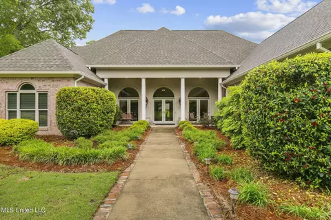 Exterior - 477 Wimbledon Dr, Brandon, MS 39047 photo 20 of 22