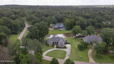 View/Area - 477 Wimbledon Dr, Brandon, MS 39047 photo 1 of 10