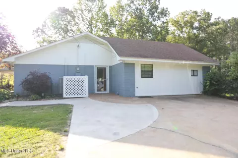 105 Cedar Ridge Dr, Brandon, MS 39042 photo 4