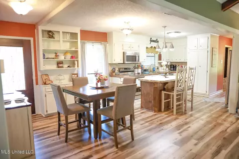 105 Cedar Ridge Dr, Brandon, MS 39042 photo 15