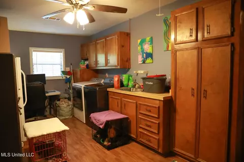 105 Cedar Ridge Dr, Brandon, MS 39042 photo 8