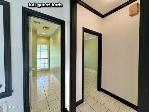 Bath - 297 Ridgecrest Dr, Pope, MS 38658 photo 7 of 13