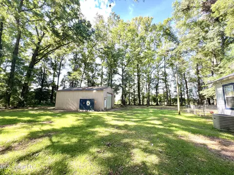 Exterior - 271 Barton Agricola Rd, Lucedale, MS 39452 photo 3 of 4