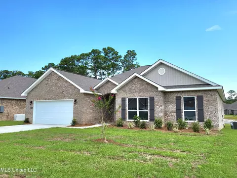 6281 Sandhill Cv, Ocean Springs, MS 39564