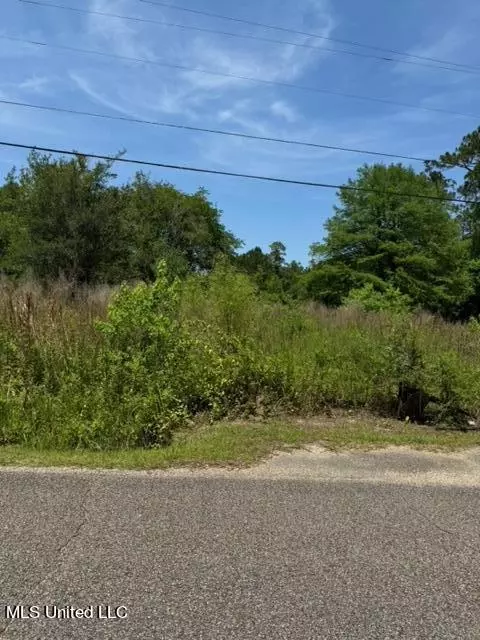 23402 Arcadia Farm Rd, Pass Christian, MS 39571 photo 3
