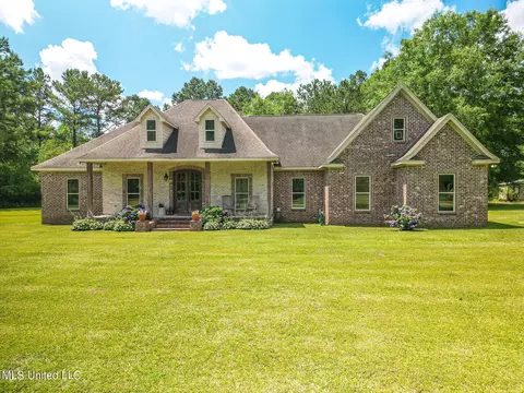243 Rawls Rd, Perkinston, MS 39573