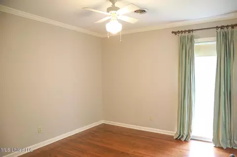 Bedroom - 915 Briarwood Dr, Jackson, MS 39211 photo 2 of 5