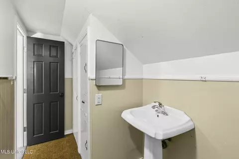 105 Pinehaven Dr, Jackson, MS 39202 photo 35
