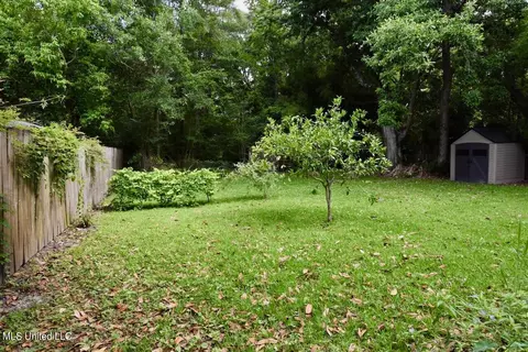 206 E Old Pass Rd, Long Beach, MS 39560 photo 15
