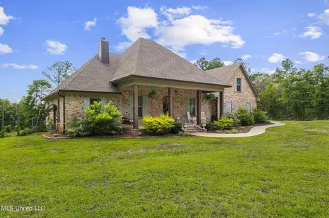 Exterior - 289 John Hill Rd, Brandon, MS 39047 photo 8 of 25