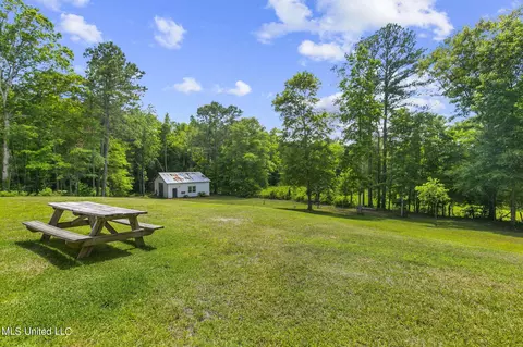 Exterior - 289 John Hill Rd, Brandon, MS 39047 photo 21 of 25