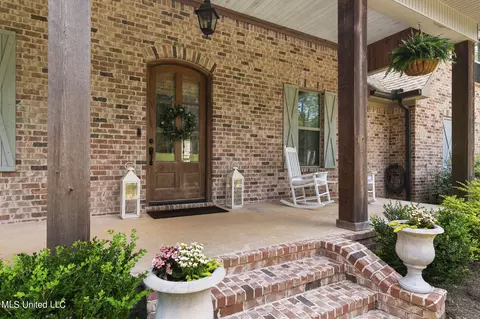 Exterior - 289 John Hill Rd, Brandon, MS 39047 photo 5 of 25