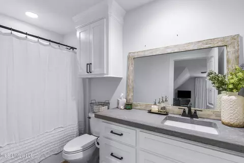 Bath - 289 John Hill Rd, Brandon, MS 39047 photo 6 of 6