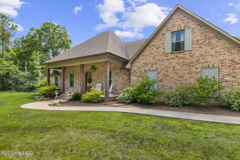 Exterior - 289 John Hill Rd, Brandon, MS 39047 photo 10 of 25