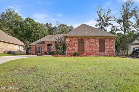 815 Bryce St, Brandon, MS 39047