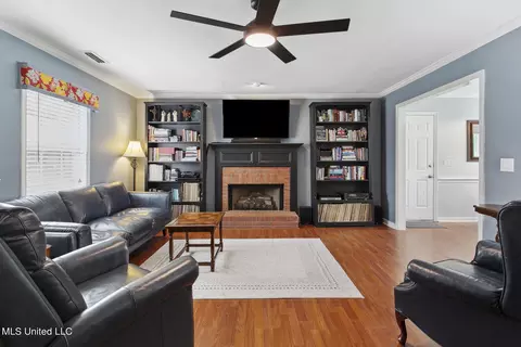 218 Azalea Cir, Madison, MS 39110 photo 3
