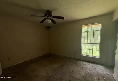 5233 Brookhollow Dr, Jackson, MS 39212 photo 5