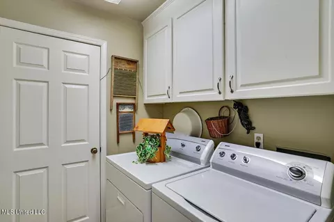 Other - 214 Oak Bnd, Madison, MS 39110 photo 5 of 9