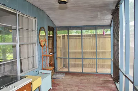 109 Hickory Ln, Lucedale, MS 39452 photo 13