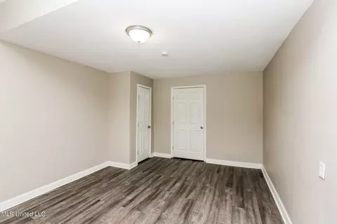 Bedroom - 4306 Hanging Moss Rd, Jackson, MS 39206 photo 3 of 3